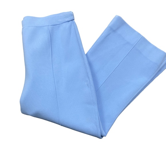 Theory Medium Blue Pull On Elastic‎ Waist Capri’s - Picture 2 of 6